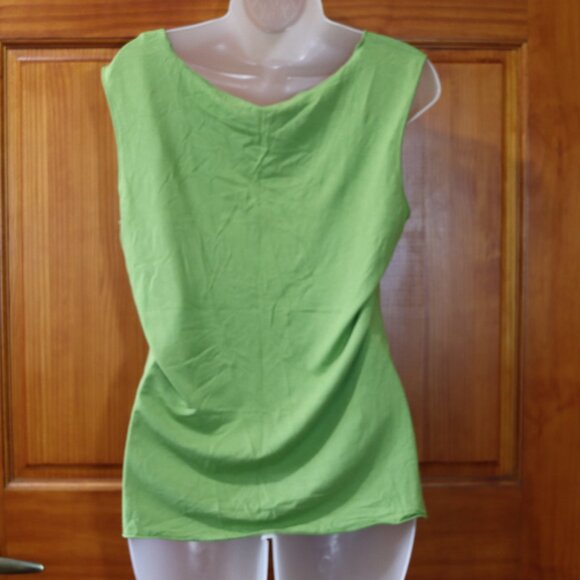 Green Rosette Tank Top Unbranded Est LG - Picture 6 of 7